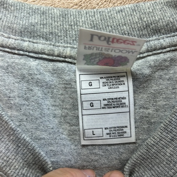 Gently worn Army T-Shirt, Size L - Picture 2 of 4